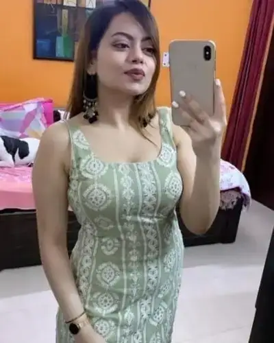 Call Girl in Gondal